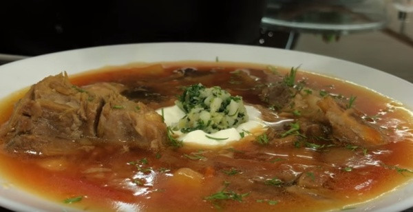 Очень вкусный украинский борщ