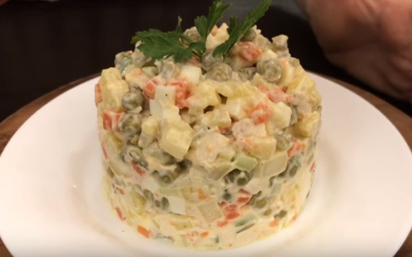 Классический рецепт Оливье