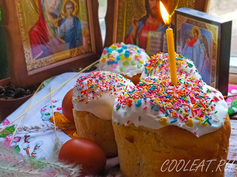 Пасхальный кулич с изюмом на Пасху 2023
