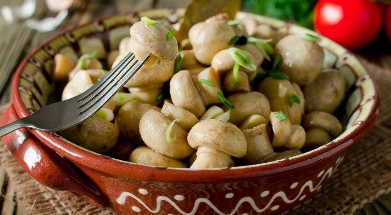 Маринованные шампиньоны быстрого приготовления в домашних условиях